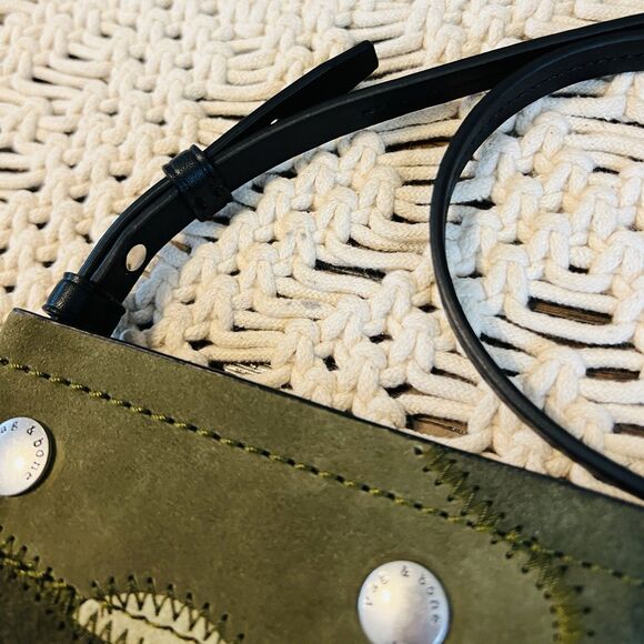 NWOT Rag & Bone Compass Patchwork Green Camo Suede Crossbody Bag Unisex Dust Bag - Picture 2 of 11